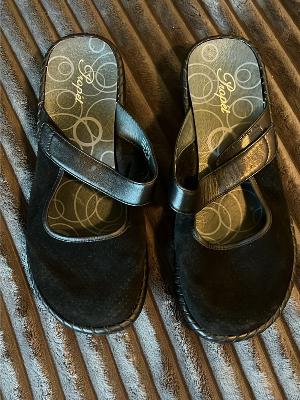 Propét Women's Black Casual Slip-On Mules
